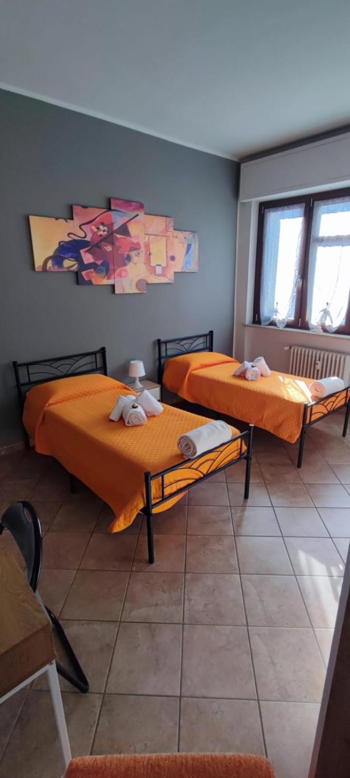 L'Orchidhea Apartment Savigliano Kültér fotó