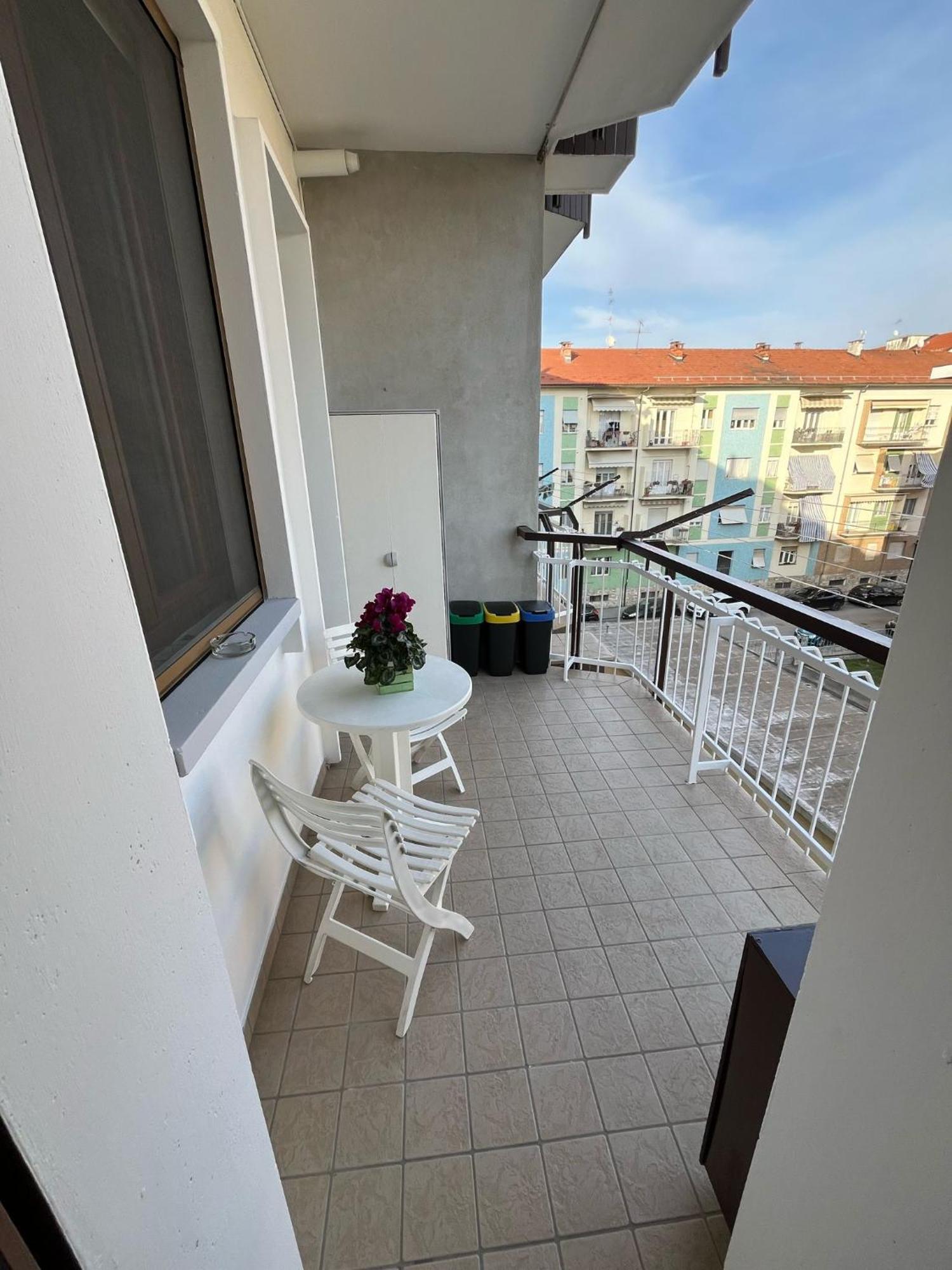 L'Orchidhea Apartment Savigliano Kültér fotó
